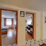 아파트 Apartamentvanessa *