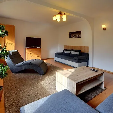 Apartamentvanessa 公寓