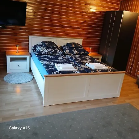 Apartamentvanessa * 카르파츠